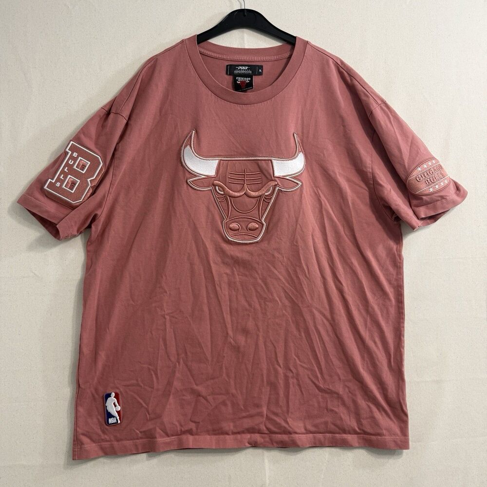 Chicago Bulls T-Shirt Mens XL Pink Embroidered Patches Pro Standard Tee